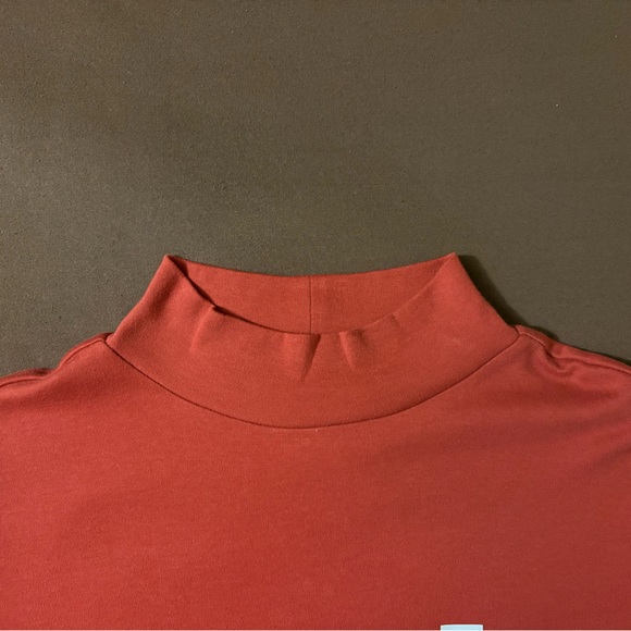 Croft & Barrow Long Sleeve Mock Neck Classic Woman’s Tee. XXL NWT - Picture 4 of 4